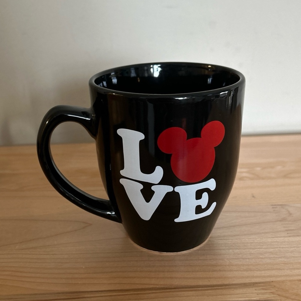2013 DISNEY Black Ceramic White Mickey Mouse Silhouette Tea Or Coffee Mugs 12oz